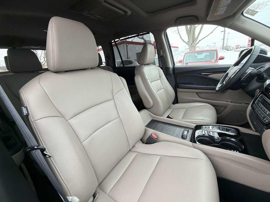 used 2016 Honda Pilot car, priced at $13,745