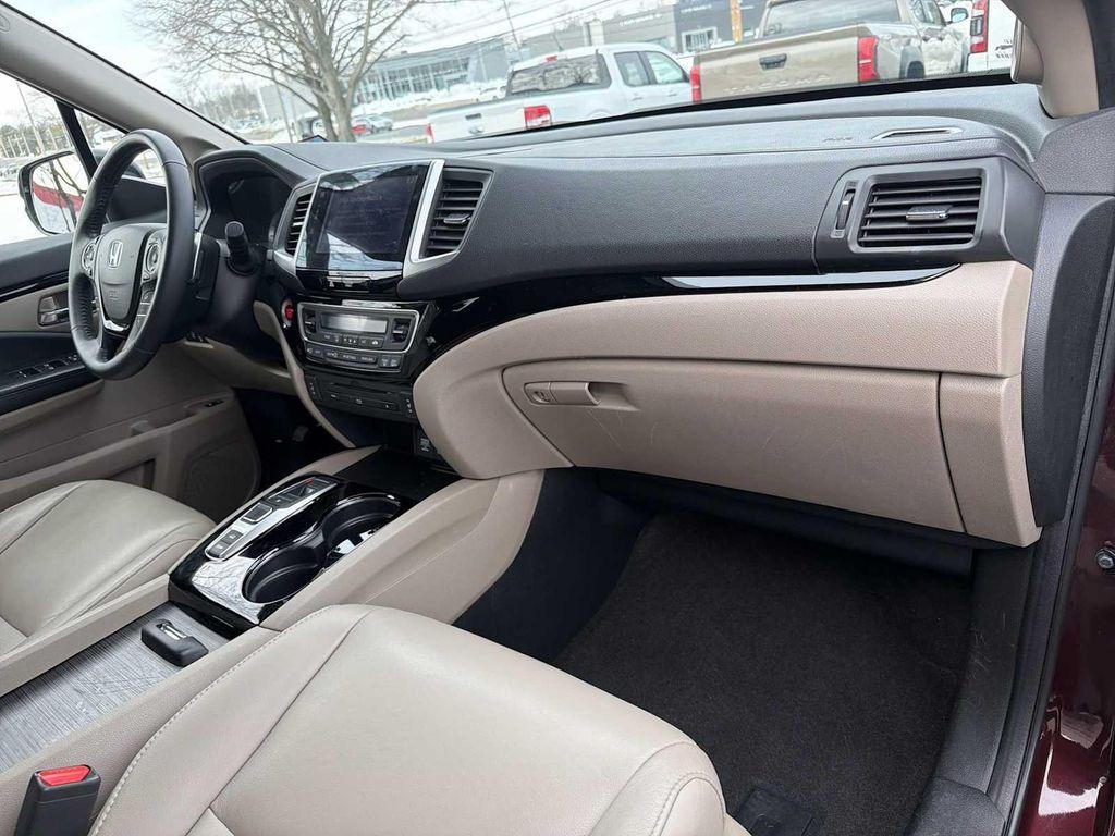 used 2016 Honda Pilot car, priced at $13,745