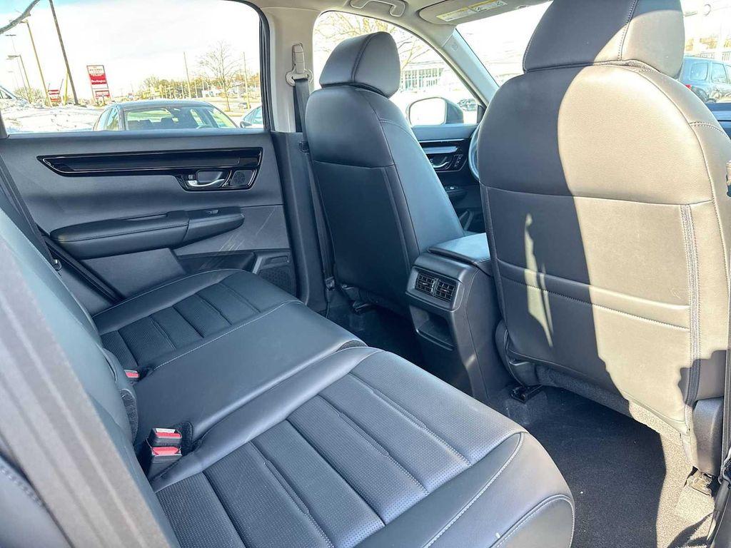 used 2023 Honda CR-V car, priced at $27,990