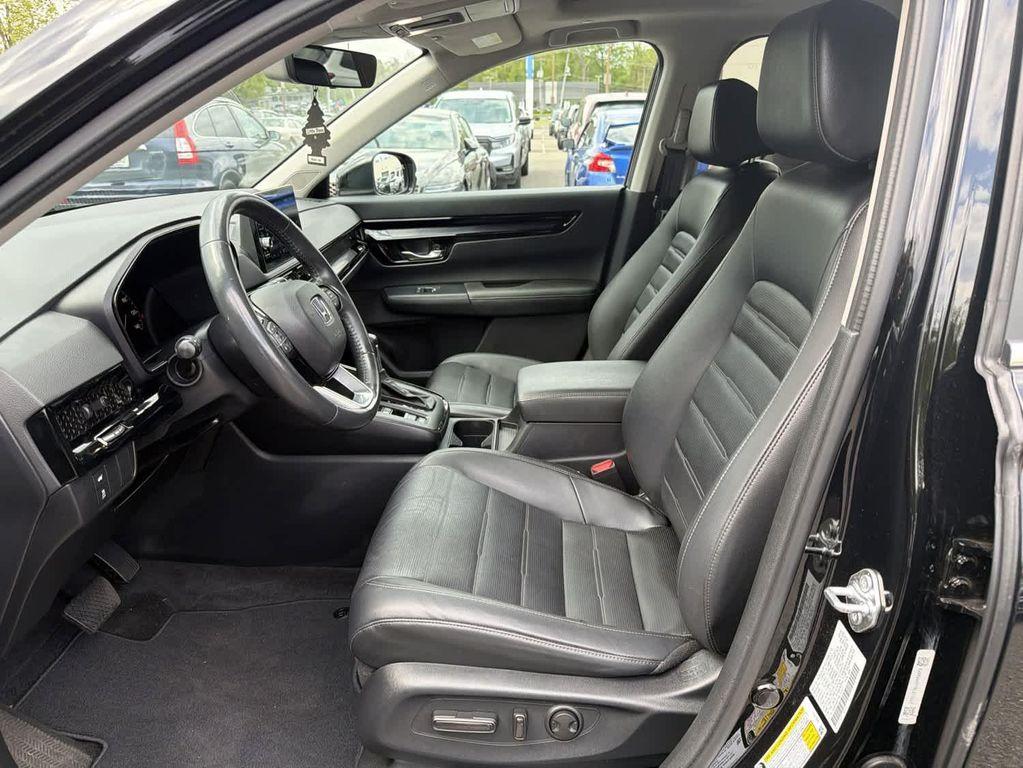 used 2024 Honda CR-V car, priced at $32,989