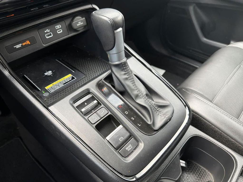 used 2024 Honda CR-V car, priced at $32,989