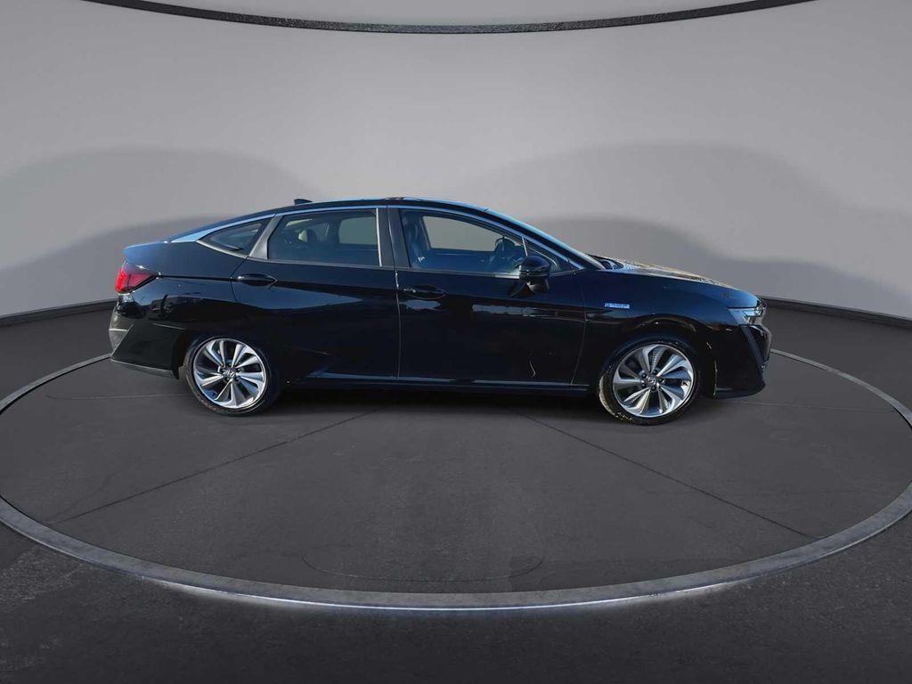 used 2018 Honda Clarity Plug-In Hybrid car, priced at $13,790
