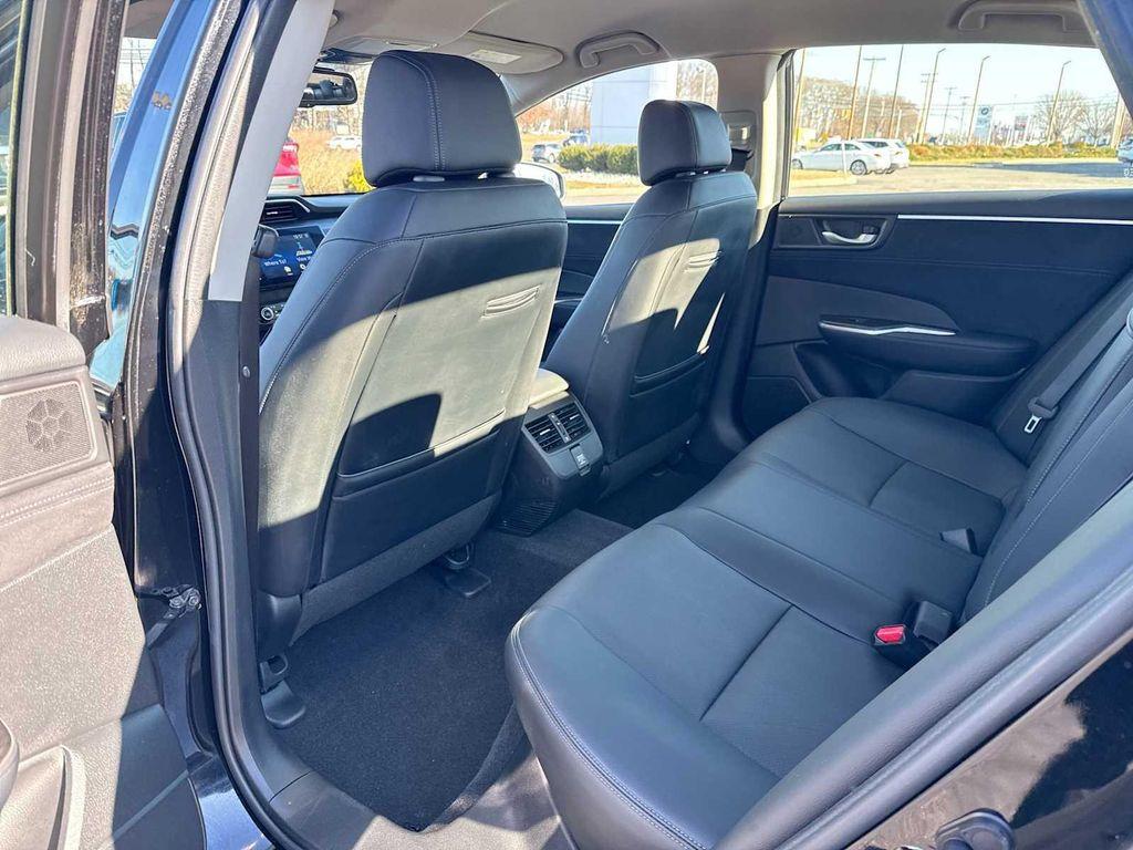 used 2018 Honda Clarity Plug-In Hybrid car, priced at $13,790