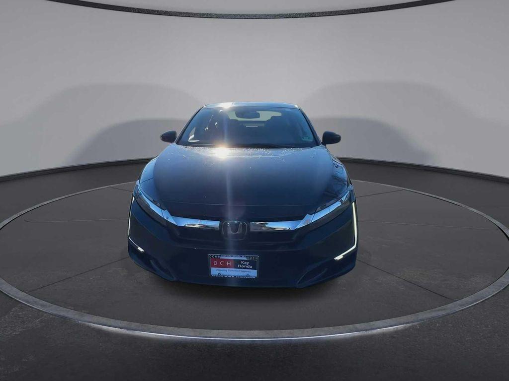 used 2018 Honda Clarity Plug-In Hybrid car, priced at $13,790