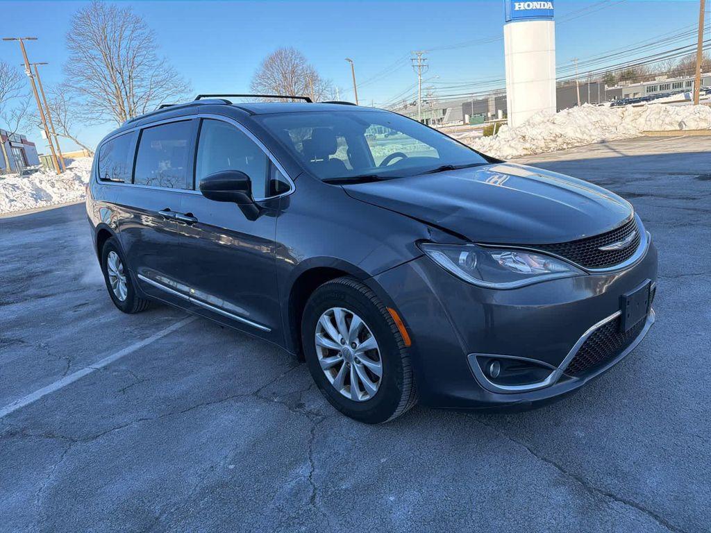 used 2018 Chrysler Pacifica car, priced at $11,990
