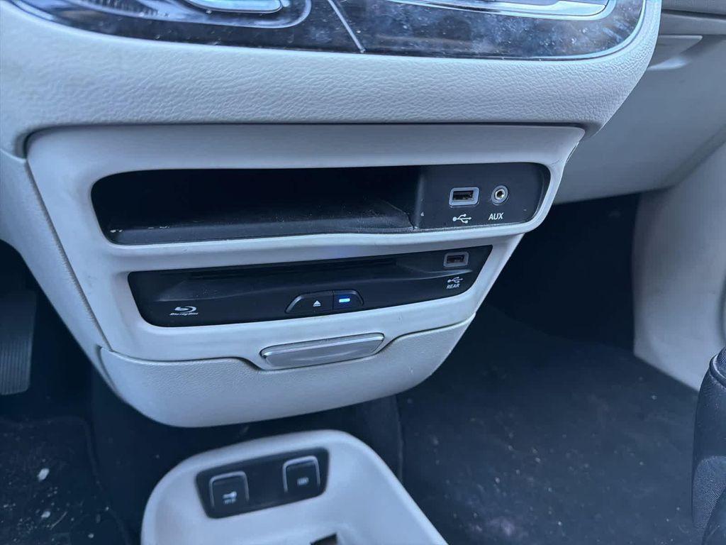 used 2018 Chrysler Pacifica car, priced at $11,990