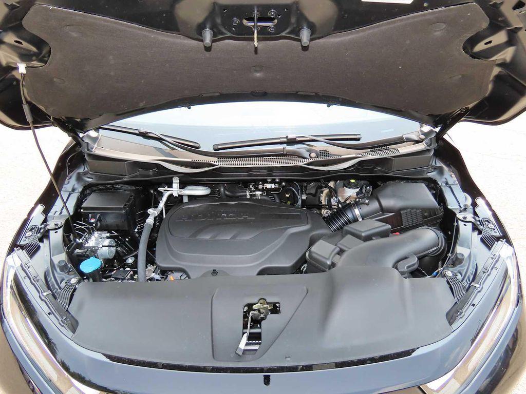 new 2026 Honda Odyssey car, priced at $42,999