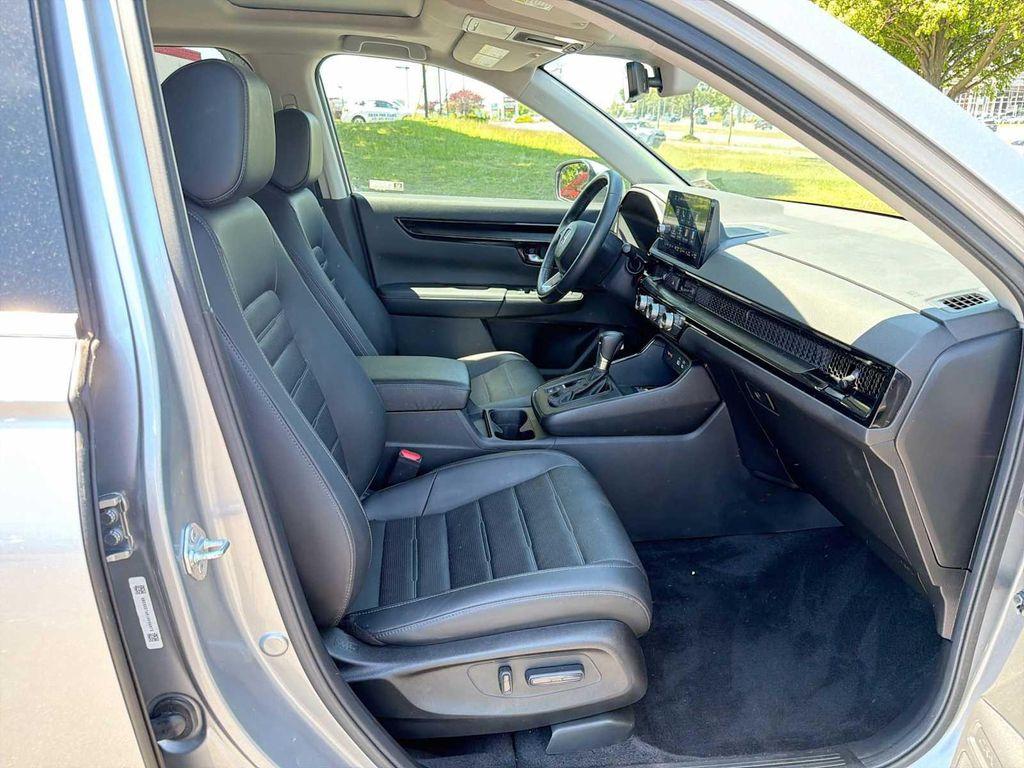 used 2023 Honda CR-V car, priced at $31,688