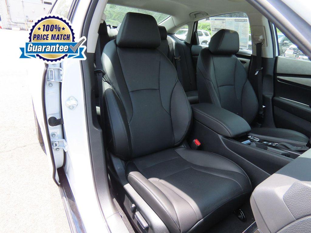 new 2025 Honda Accord Hybrid car, priced at $33,568