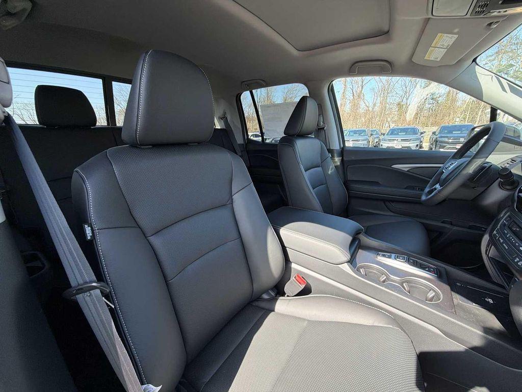 new 2026 Honda Ridgeline car, priced at $44,297
