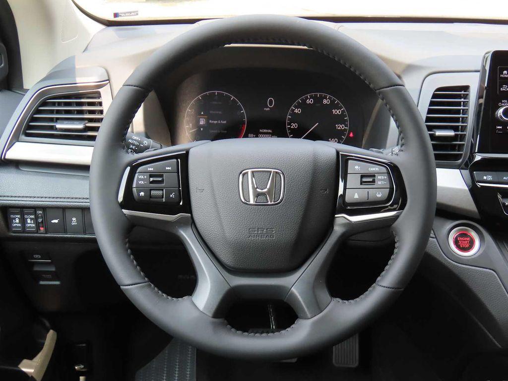 new 2026 Honda Odyssey car, priced at $42,999