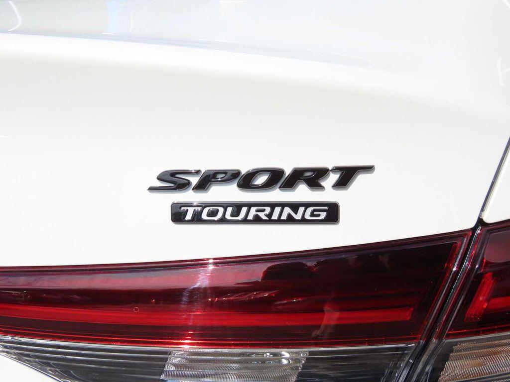 new 2026 Honda Civic Hybrid car, priced at $28,895