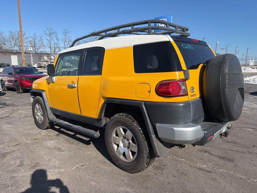 used 2010 Toyota FJ Cruiser car, priced at $25,490