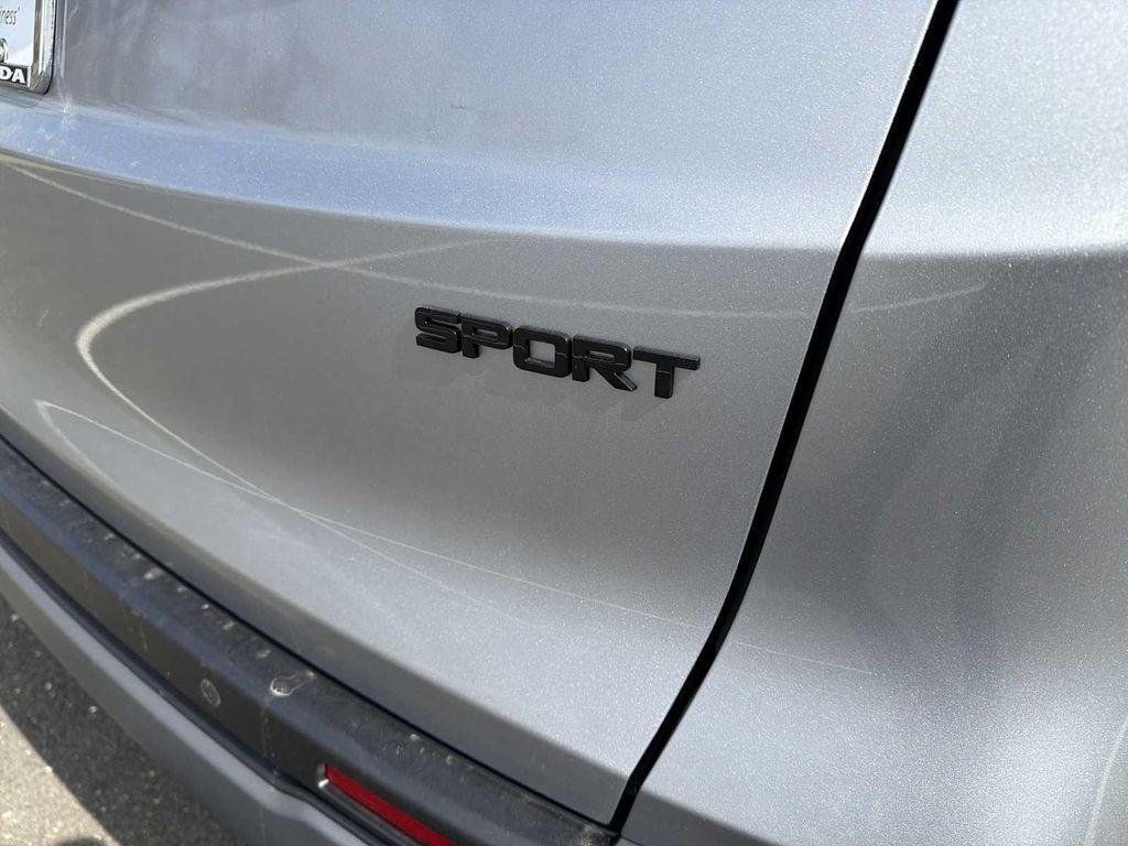 new 2026 Honda CR-V Hybrid car, priced at $41,675