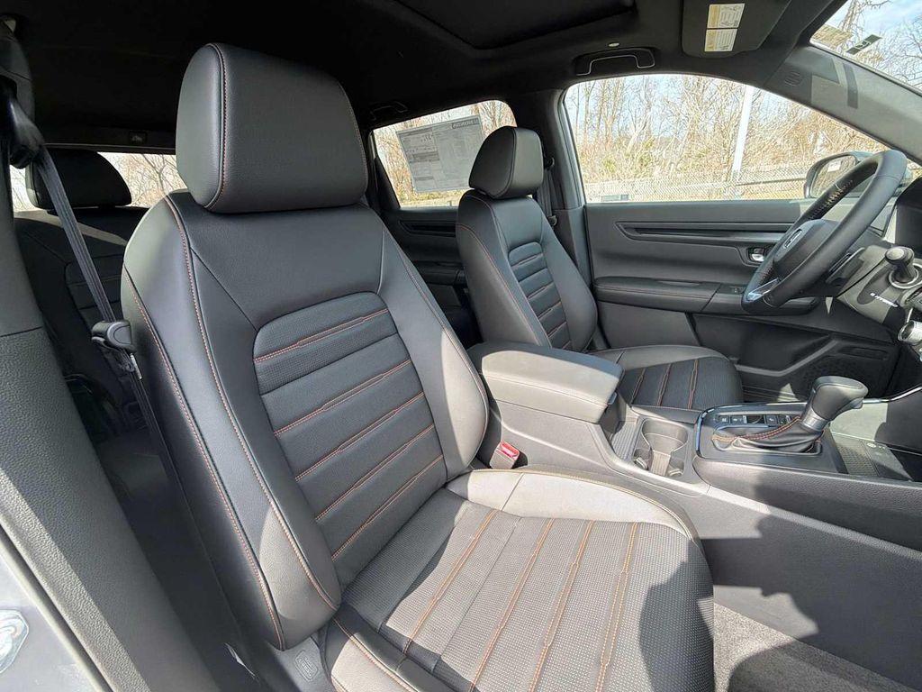 new 2026 Honda CR-V Hybrid car, priced at $41,675