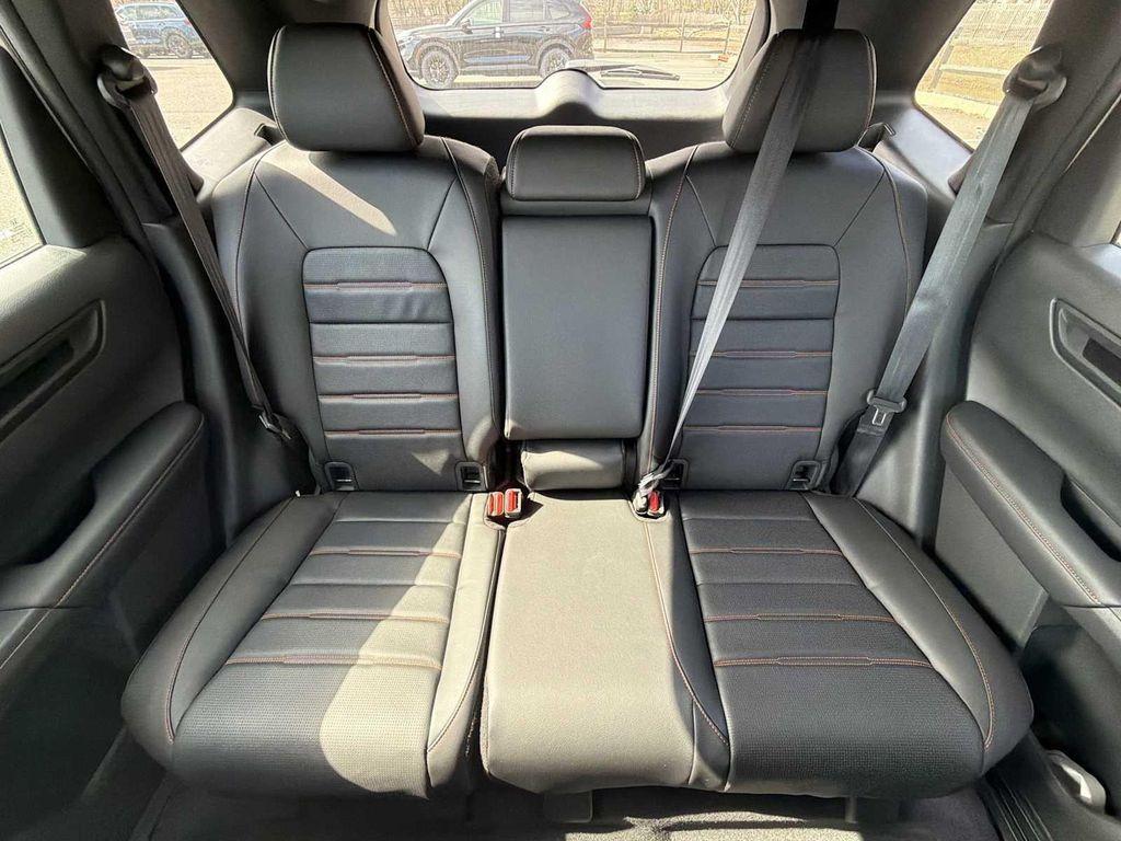 new 2026 Honda CR-V Hybrid car, priced at $41,675