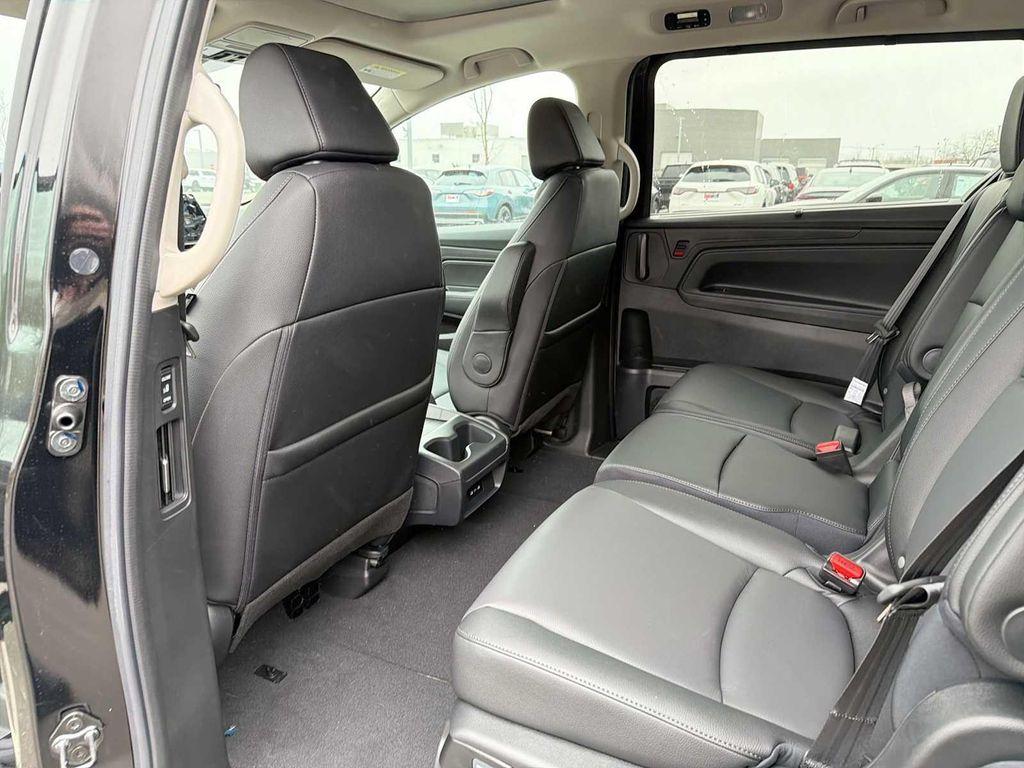 new 2026 Honda Odyssey car, priced at $44,997