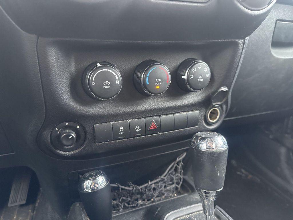 used 2016 Jeep Wrangler Unlimited car, priced at $16,790