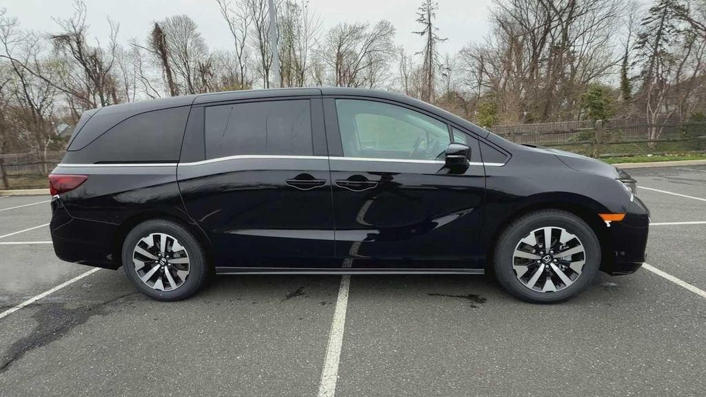 new 2026 Honda Odyssey car, priced at $44,997