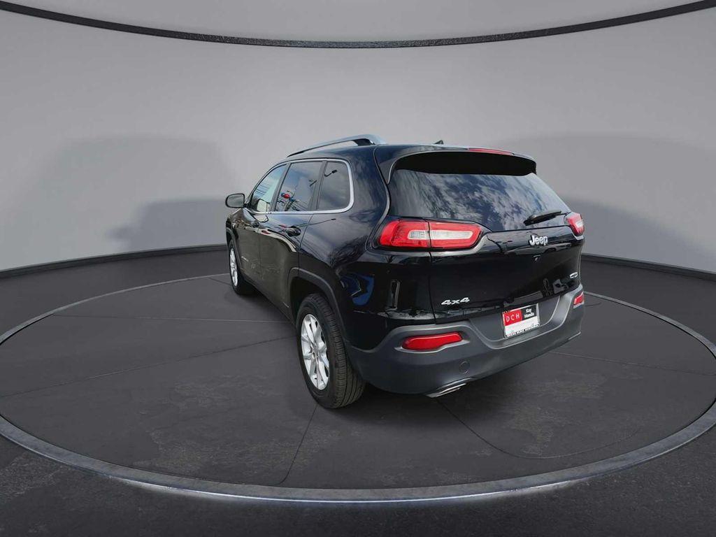 used 2018 Jeep Cherokee car, priced at $15,288