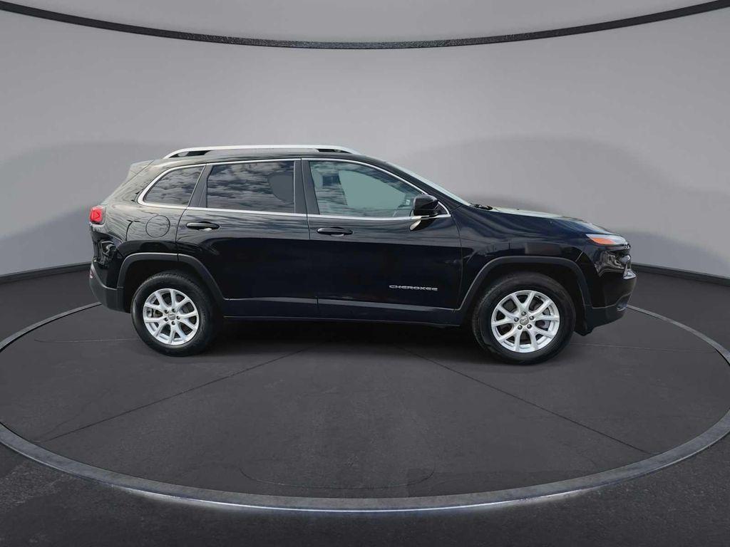 used 2018 Jeep Cherokee car, priced at $15,288