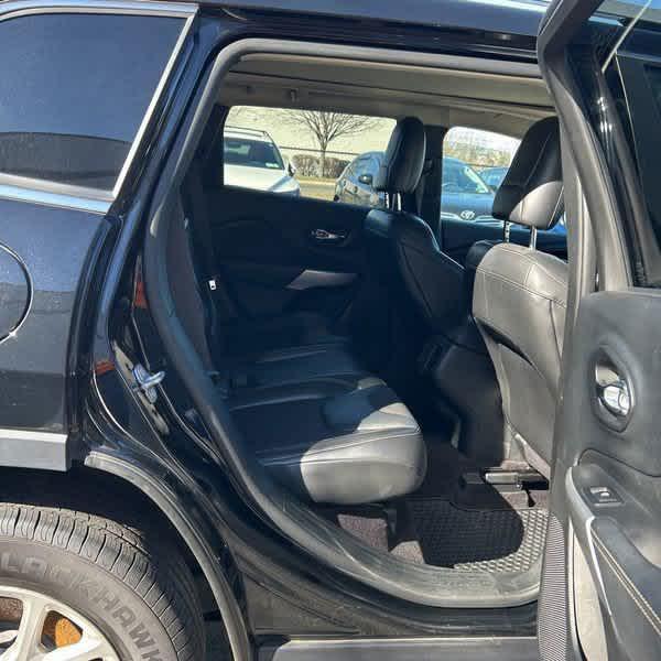 used 2018 Jeep Cherokee car, priced at $14,490