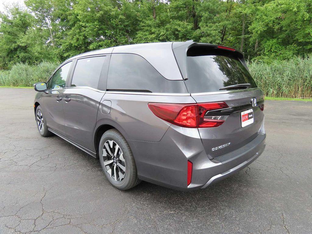 new 2026 Honda Odyssey car, priced at $44,394