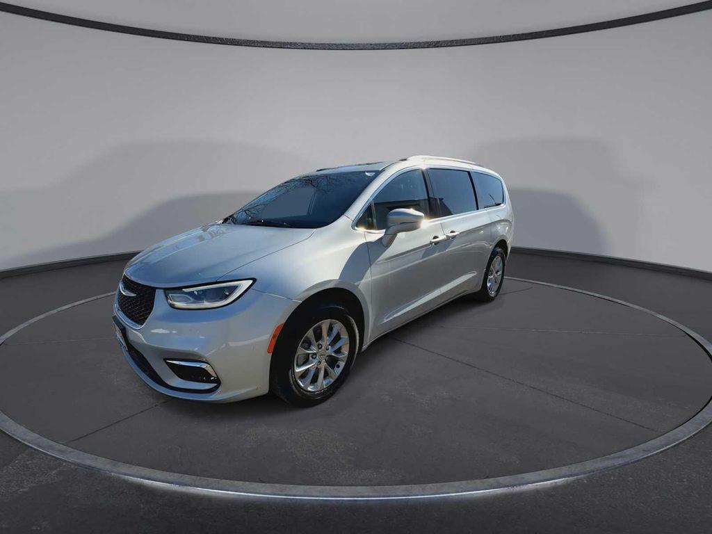 used 2022 Chrysler Pacifica car, priced at $19,490