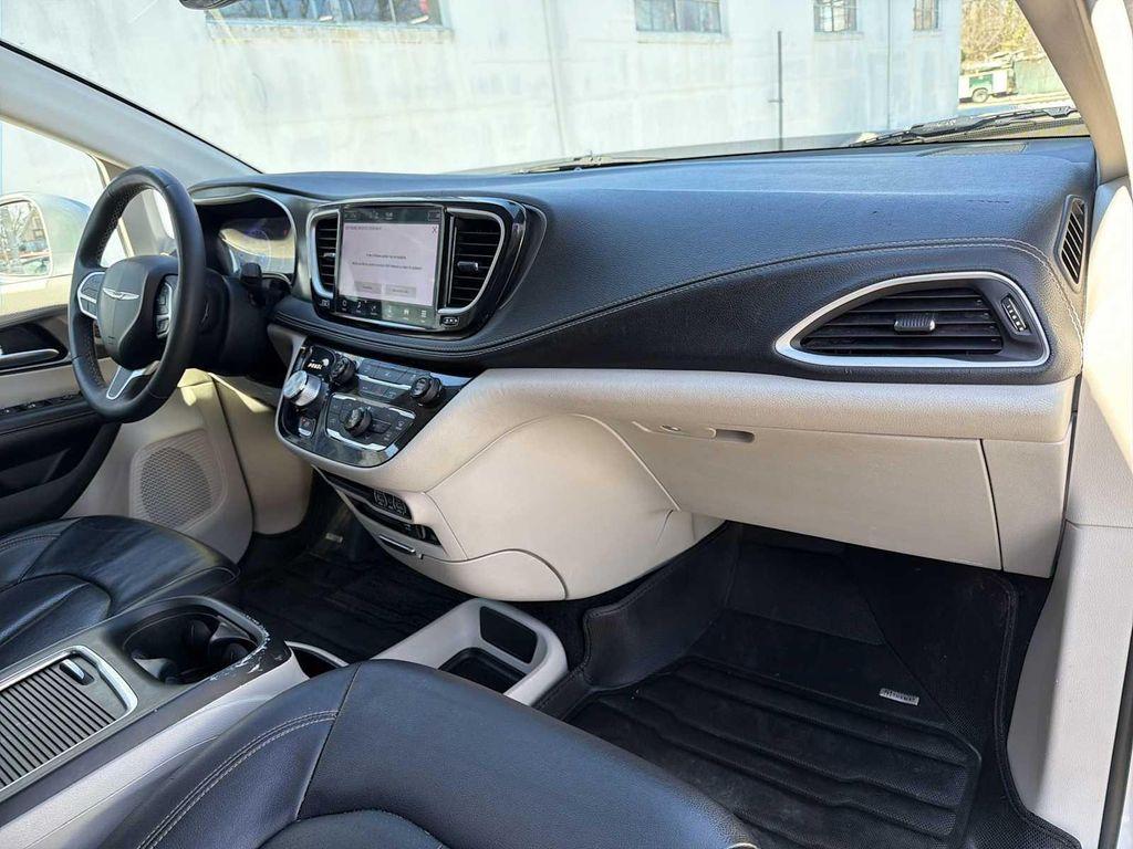 used 2022 Chrysler Pacifica car, priced at $19,490