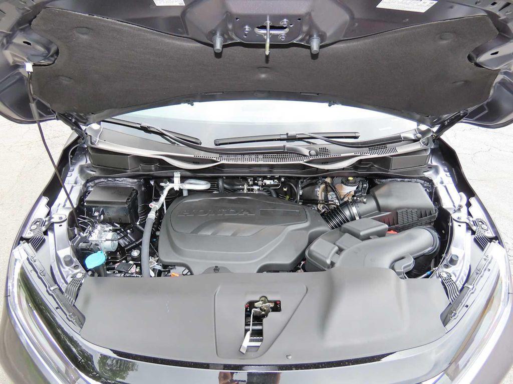 new 2026 Honda Odyssey car, priced at $46,027
