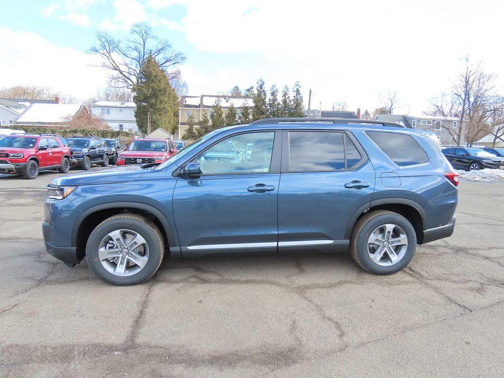 new 2026 Honda Pilot car, priced at $49,349