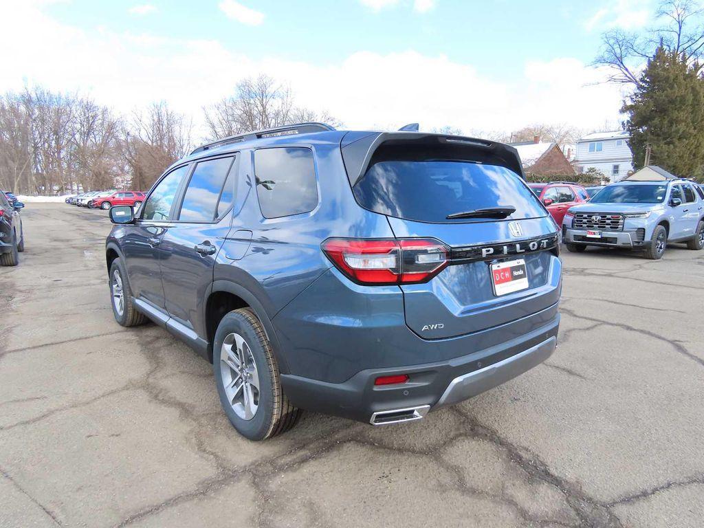 new 2026 Honda Pilot car, priced at $49,349