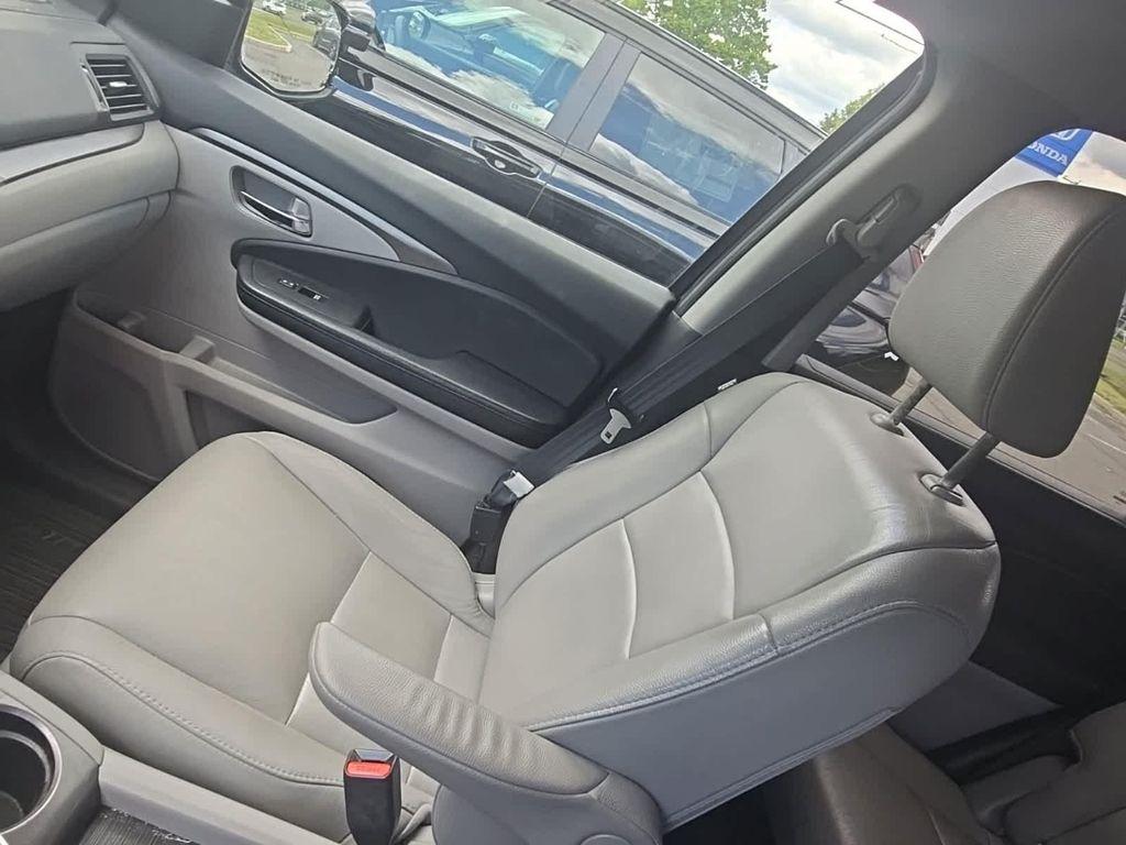 used 2018 Honda Pilot car, priced at $18,989