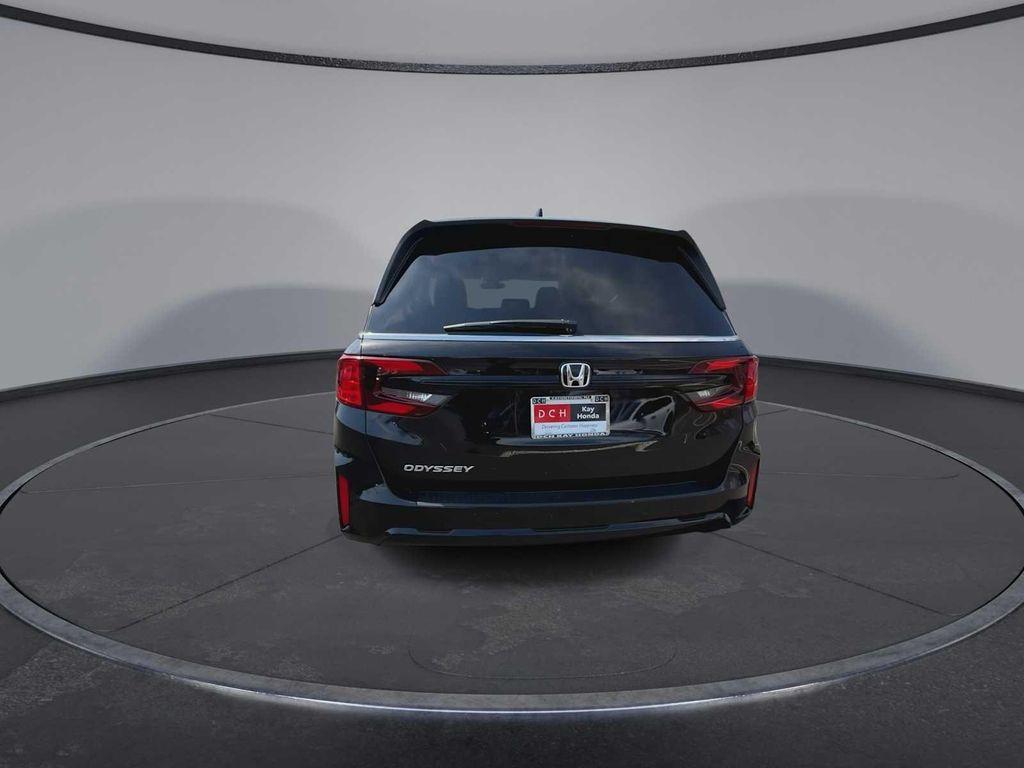 new 2026 Honda Odyssey car, priced at $44,290