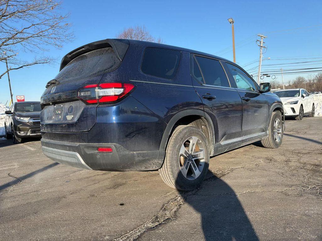 used 2023 Honda Pilot car, priced at $32,990