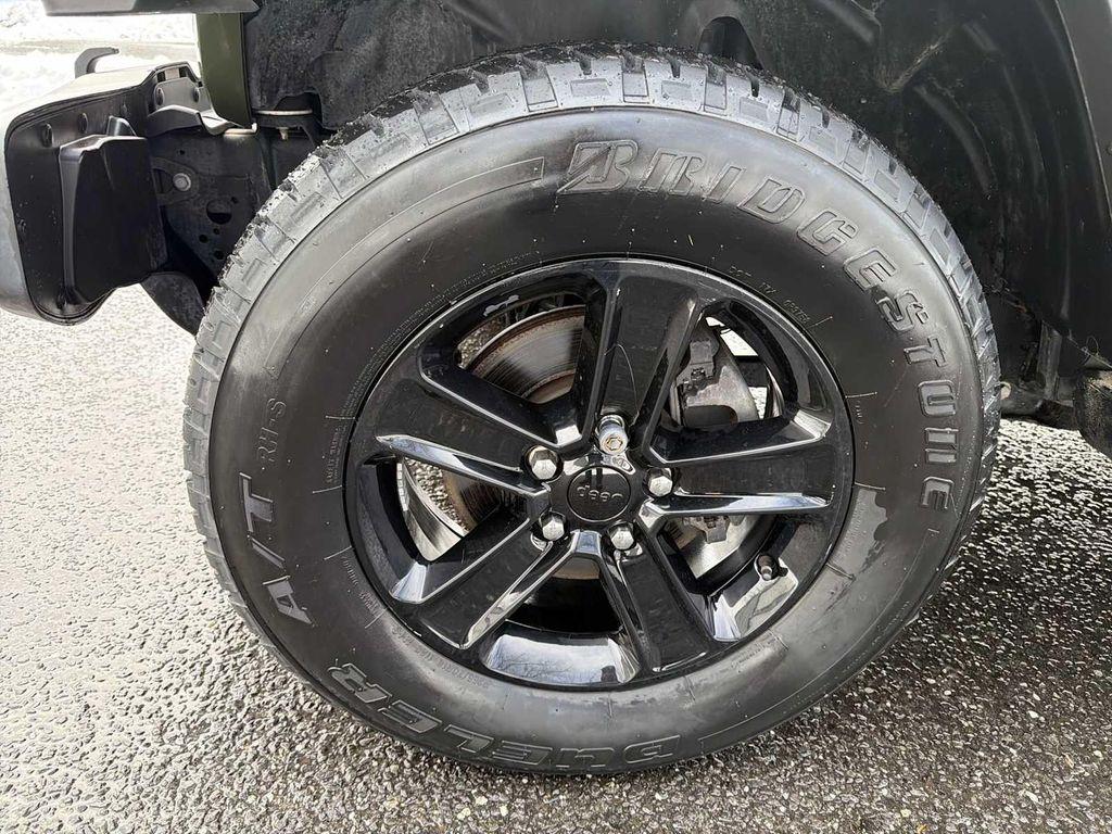 used 2021 Jeep Wrangler Unlimited car, priced at $25,290