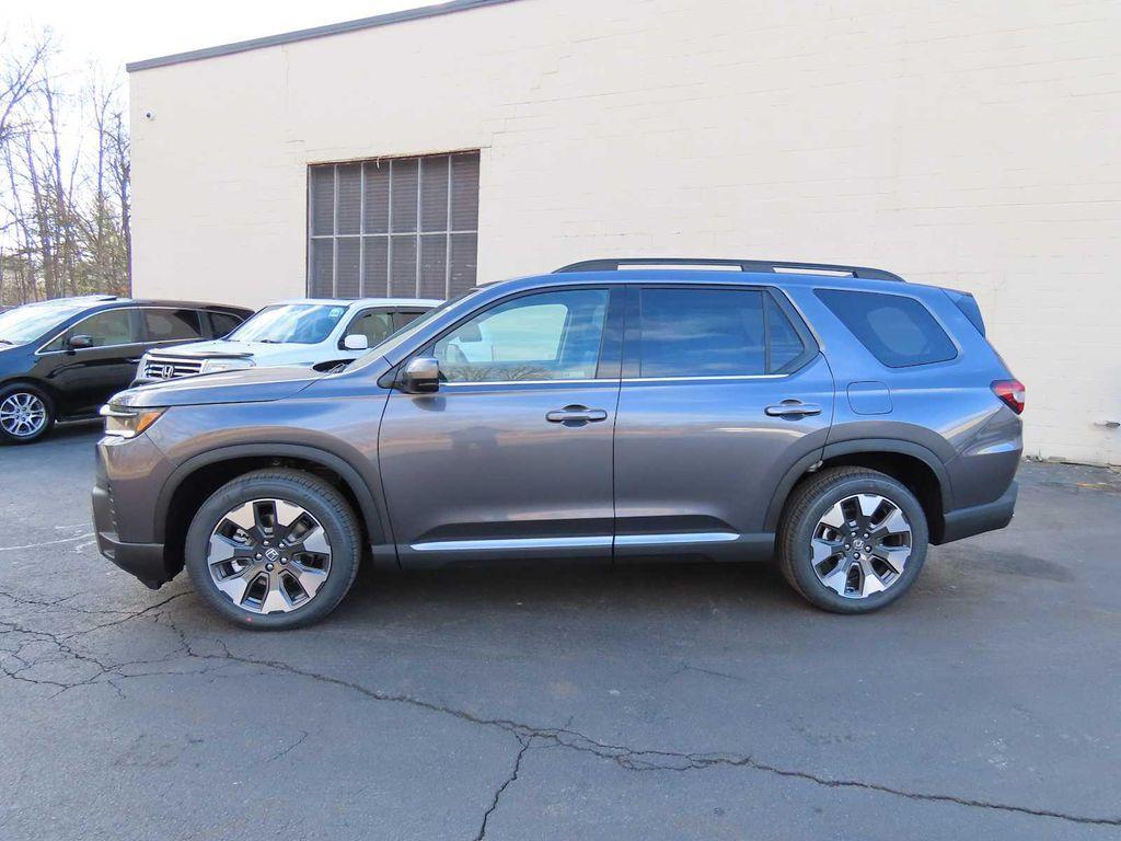new 2026 Honda Pilot car, priced at $53,639