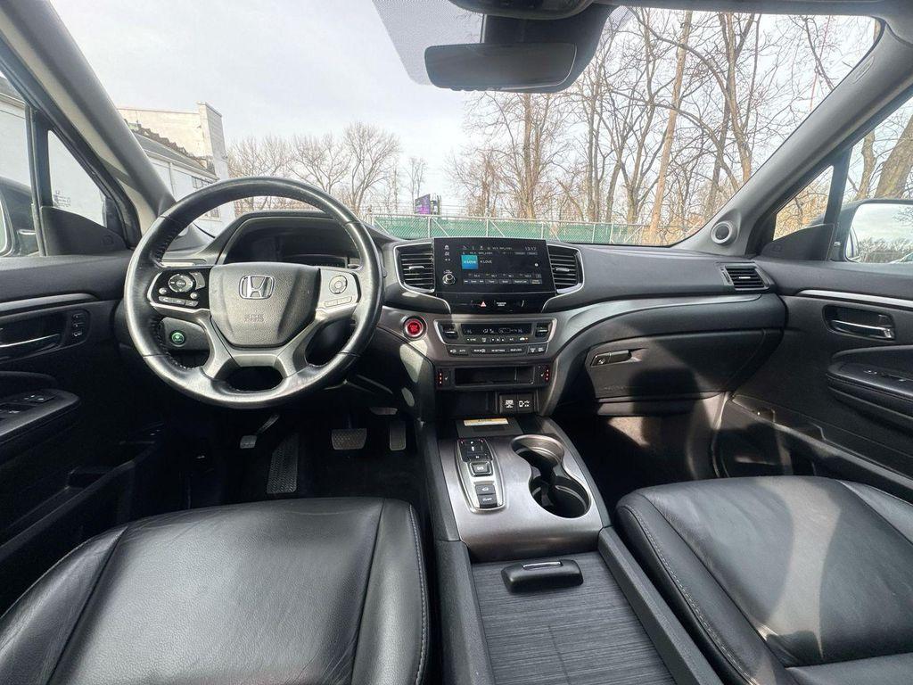 used 2022 Honda Pilot car, priced at $23,990