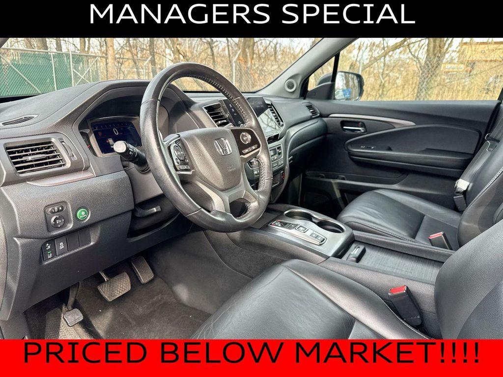 used 2022 Honda Pilot car, priced at $23,490