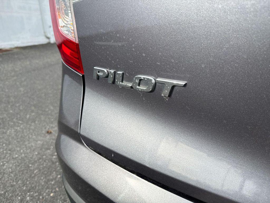 used 2022 Honda Pilot car, priced at $23,990