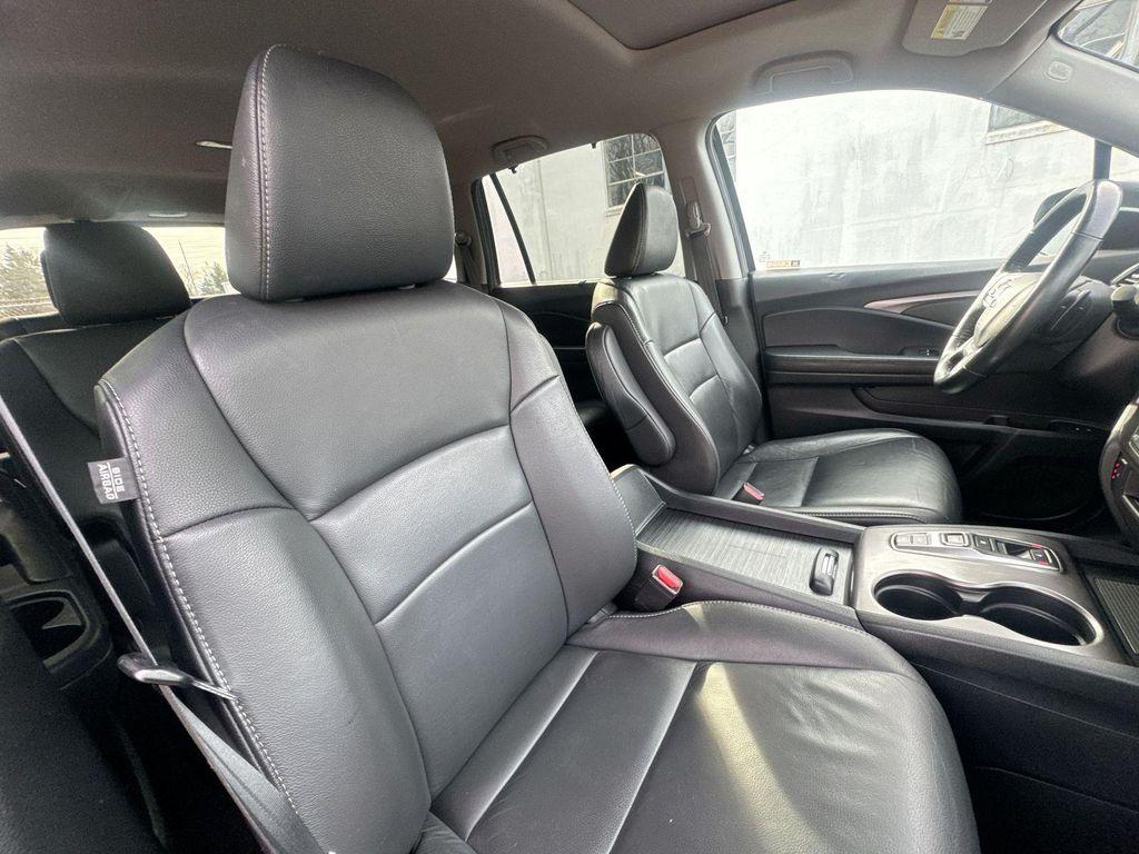 used 2022 Honda Pilot car, priced at $23,990