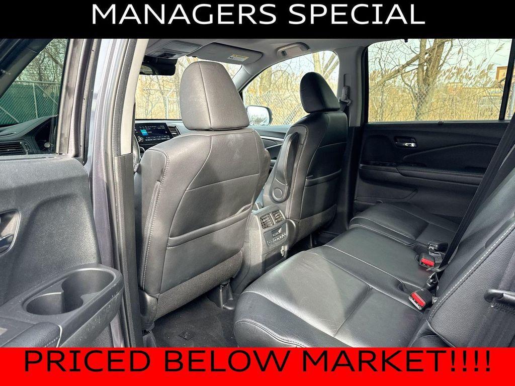 used 2022 Honda Pilot car, priced at $23,490