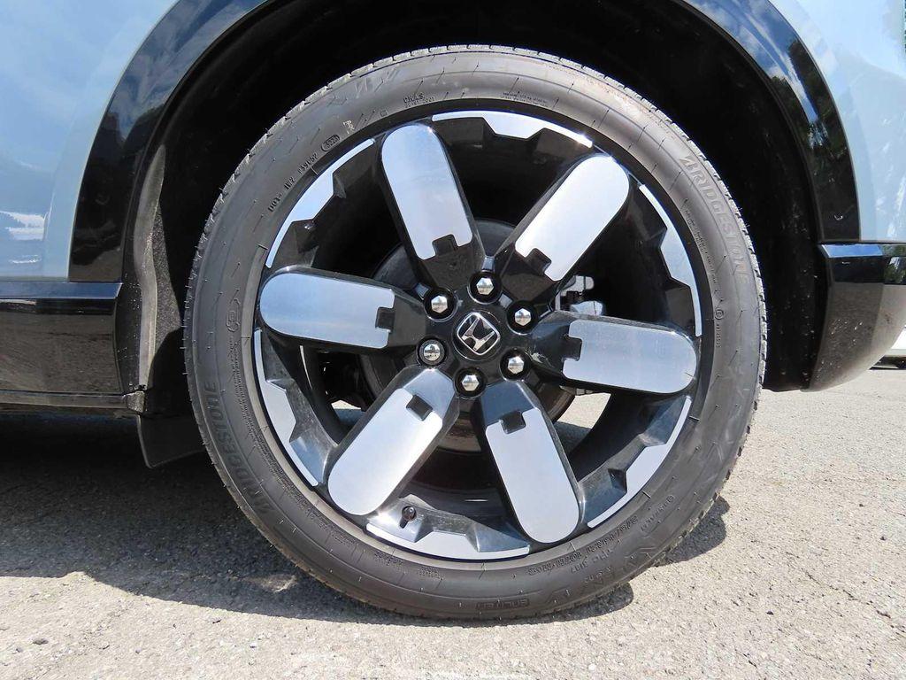 new 2026 Honda Prologue car, priced at $55,952