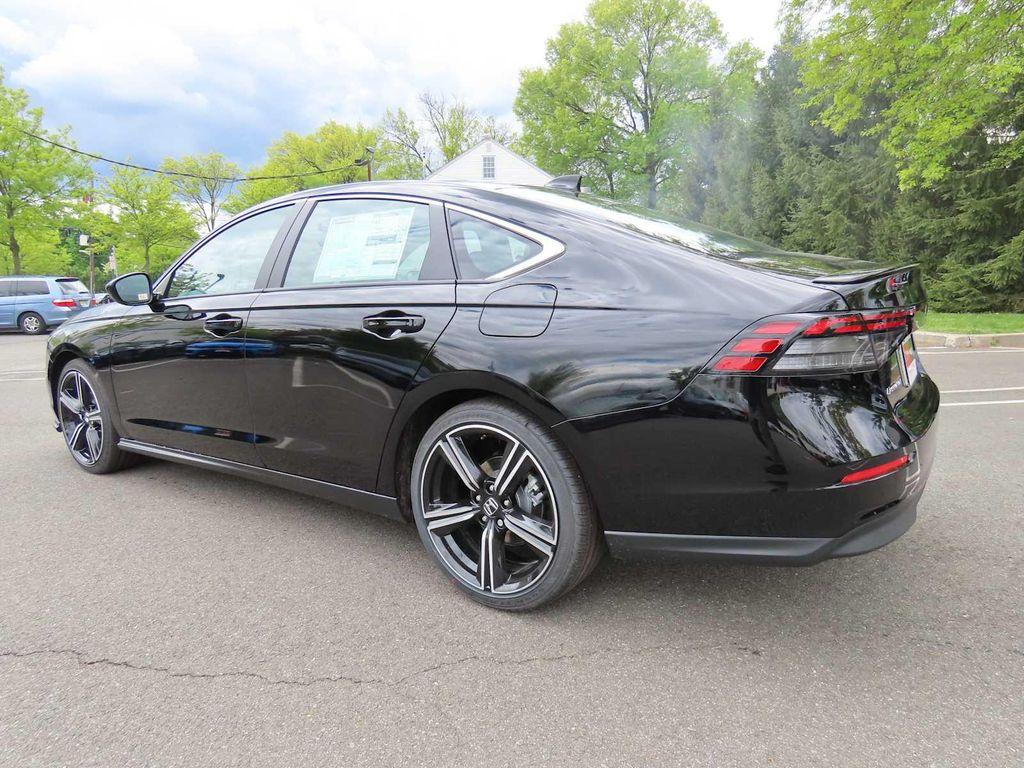 new 2025 Honda Accord Hybrid car, priced at $31,980