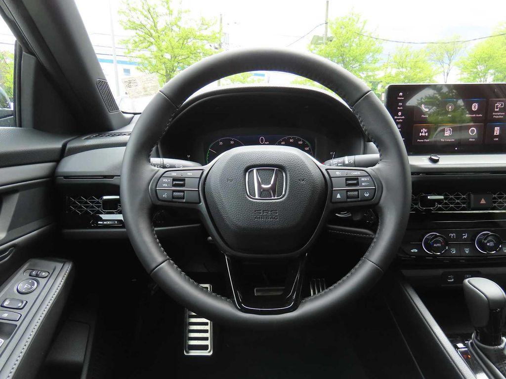 new 2025 Honda Accord Hybrid car, priced at $31,980