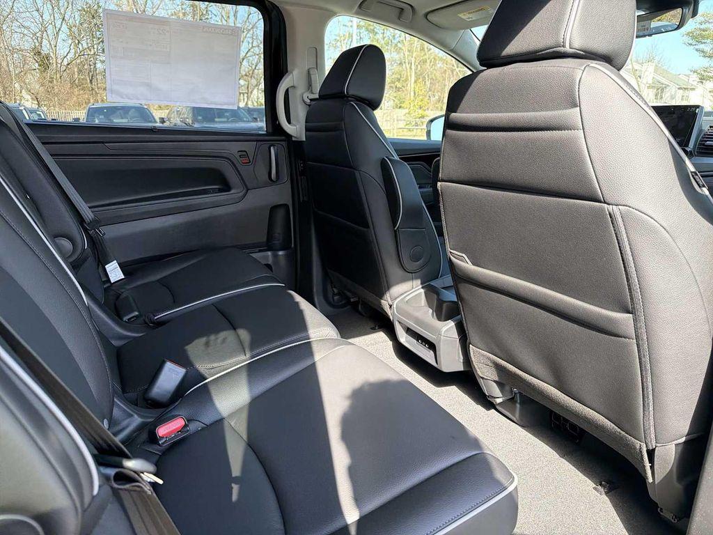 new 2026 Honda Odyssey car, priced at $48,990