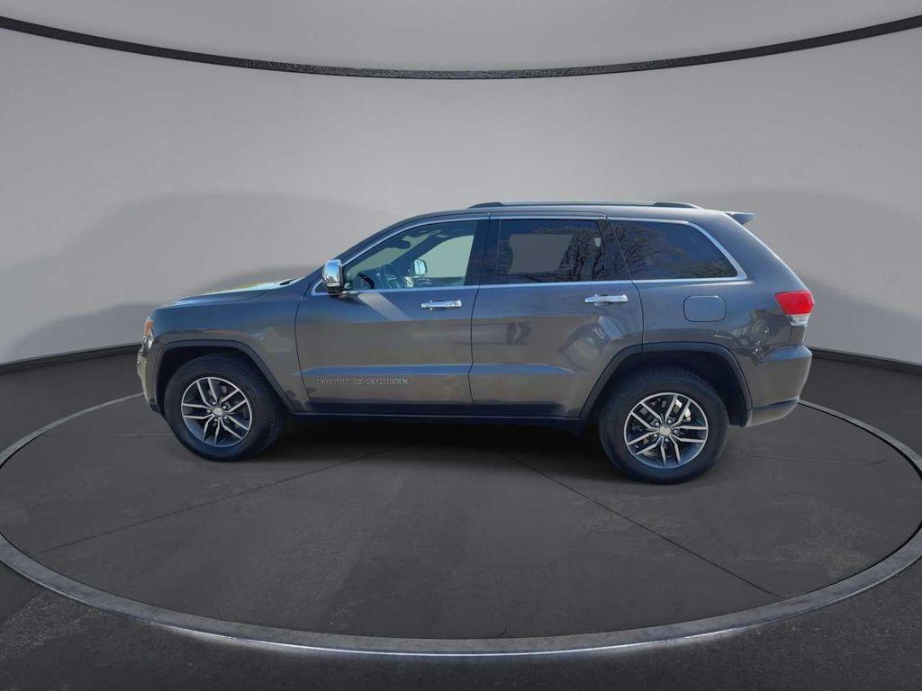 used 2017 Jeep Grand Cherokee car, priced at $14,288