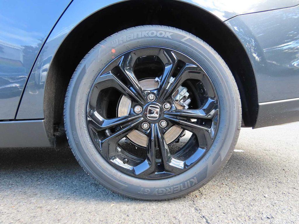 new 2025 Honda Accord car, priced at $29,332