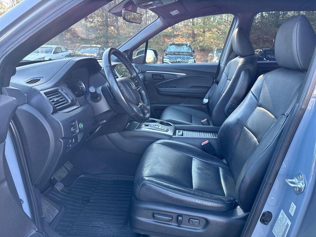 used 2022 Honda Passport car, priced at $24,890