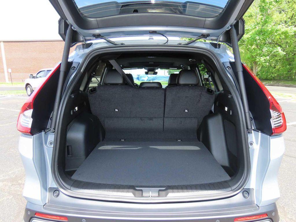 new 2026 Honda CR-V Hybrid car, priced at $45,454